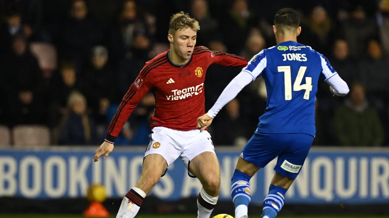 Rasmus Hojlund - Manchester United - Piala FA