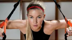 Anouk Anna Hoogendijk merupakan pesepak bola cantik dengan rambut blonde asal Belanda. (Bola.com/Instagram/Anoukhoogendijk)