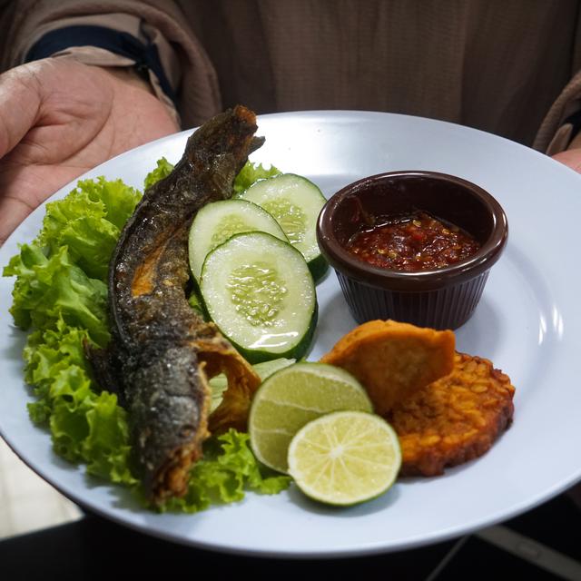 Menu Hari Ini Serba Lele Kare Balado Dan Digoreng Kering Lifestyle Fimela Com