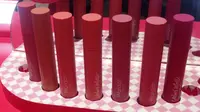 Tampil Cantik dengan Lip Mousse yang Nyaman di Bibir