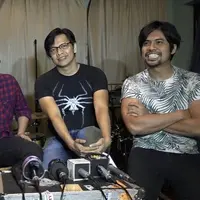 Gigi kembali terlibat menjadi pengisi soundtrack sinetron Para Pencari Tuhan (PPT) jilid 10. Seperti apa sih cerita dari single ‘Gerbang Rahmat’ ini?