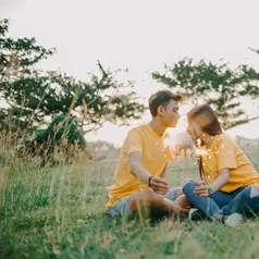 Dalam astrologi, kecocokan Capricorn dengan zodiak lain dipengaruhi oleh perbedaan karakter, cara menunjukkan kasih sayang, dan pandangan terhadap hubungan jangka panjang. (Foto/Dok: Pexels)
