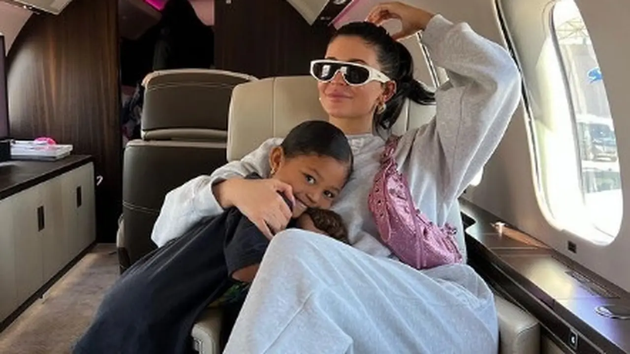 Kylie Jenner dan Stormi Webster