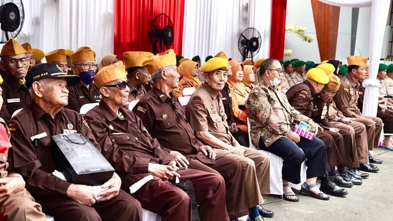 Gaungkan Semangat HUT ke-79 RI dengan Berbagai Lomba dan Berbagi Bersama Para Veteran.