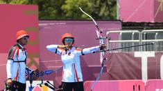 Tim panahan beregu campuran Indonesia, Riau Ega Agatha dan Diananda Choirunisa terhenti di perempat final Olimpiade Tokyo 2020. Mereka dikalahkan wakil Turki dengan skor telak 6-2. (Foto: Dok NOC Indonesia)