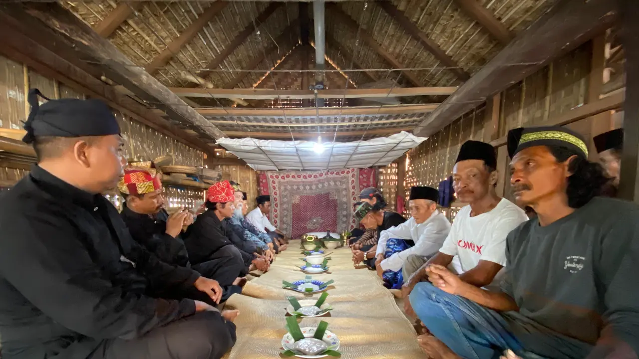 Ritual sakral Resik Kagungan yang dilaksanakan masyarakat Lingkungan Cungking Kelurahan Mojopangung, Banyuwangi (Istimewa)