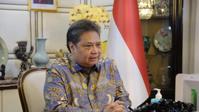 Menteri Koordinator Bidang Perekonomian Airlangga Hartarto dalam Musyawarah Perencanaan Pembangunan Pemerintah Daerah Provinsi Jawa Barat (Musrenbang) Tahun 2023 untuk Penyusunan RKPD Tahun 2024 pada hari Selasa (21/3/2023). (Dok Kemenko Perekonomian)