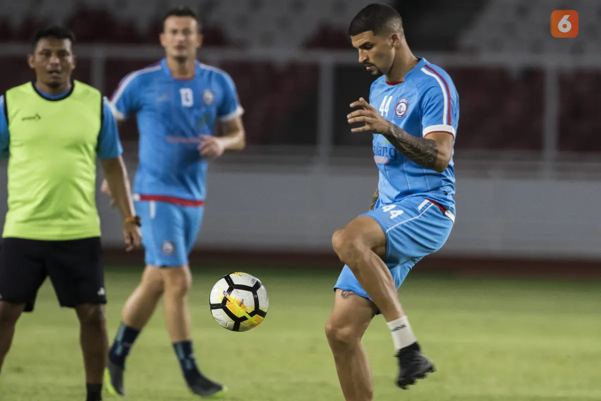 Latihan Arema FC