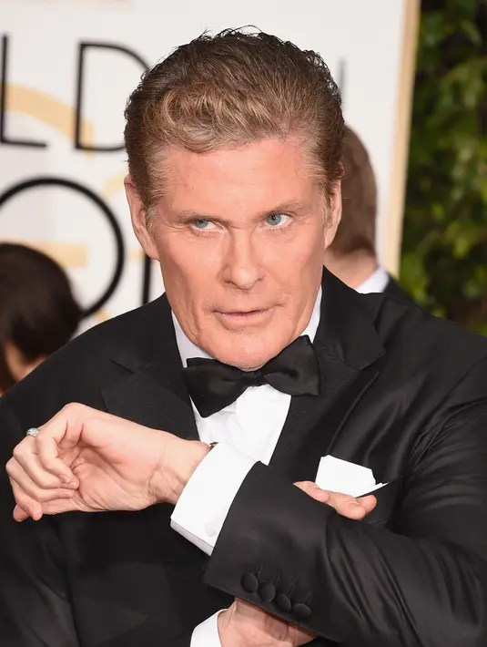 Dalam video itu, The Rock sedang berbicara dengan David lewat video call. (Bintang.com/AFP)