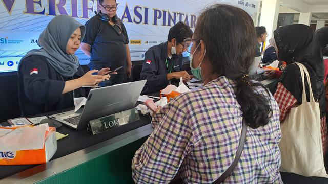 Lokasi penukaran uang tunai sambu Ramadan dan Lebaran 2024. (Foto: Merdeka.com/Siti AR)