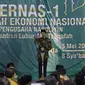 Presiden Joko Widodo (Jokowi) memberikan pidato saat menghadiri Pembukaan Musyawarah Kerja Nasional (Mukernas) I Himpunan Pengusaha Nahdliyin (HPN) di Pondok Pesantren Luhur Al Tsaqafah Cepedak Jagakarsa, Jakarta, Jumat (5/5). (Liputan6.com/Angga Yuniar)