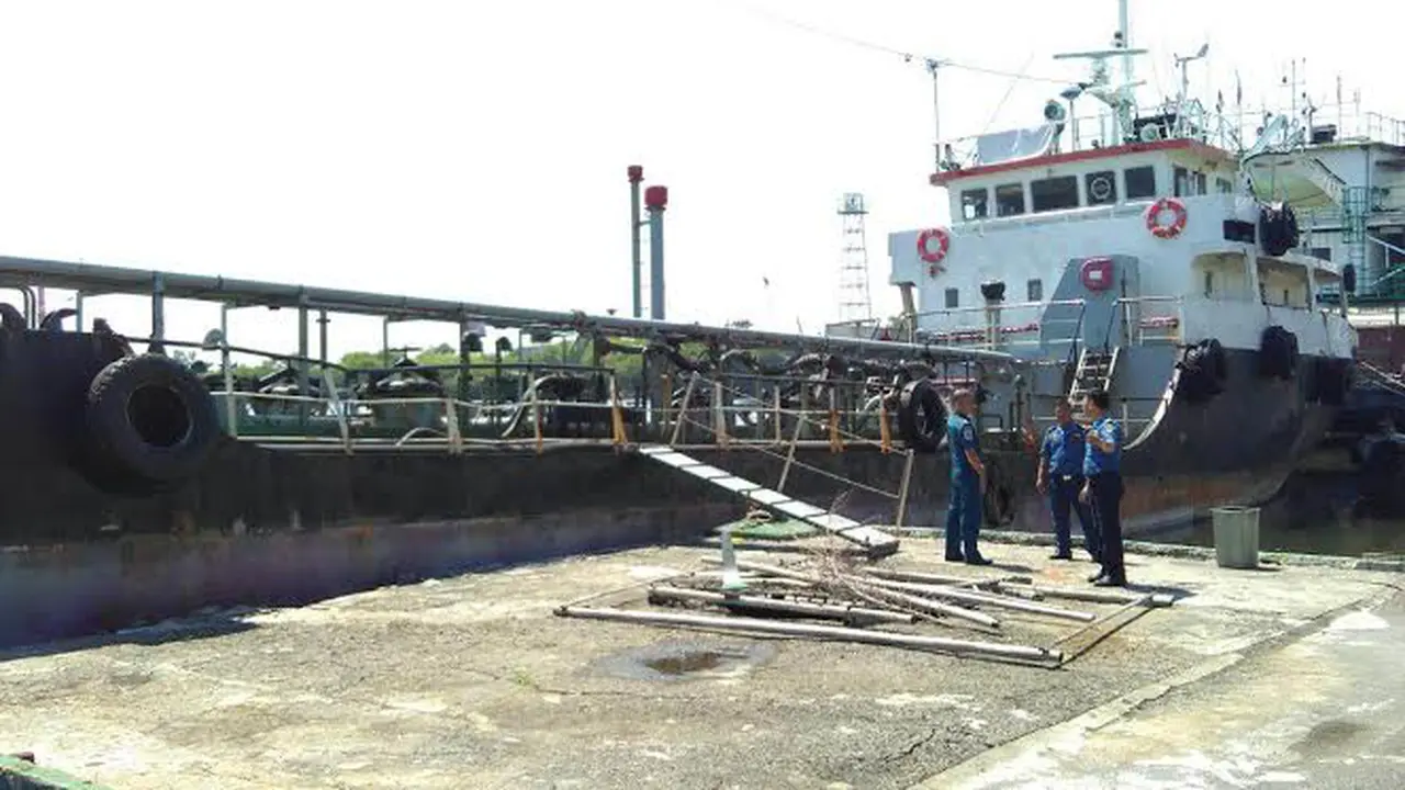 Penyelundupan minyak