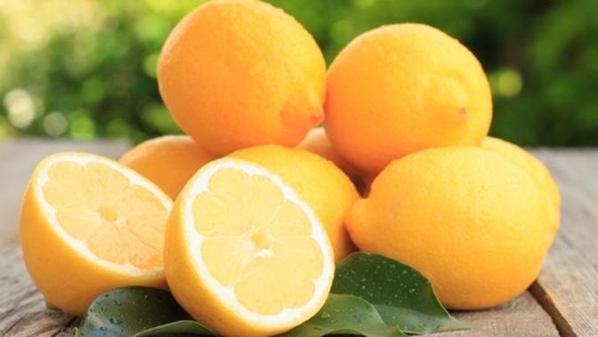Hilangkan Jerawat Batu dengan Jeruk - Beauty Fimela.com