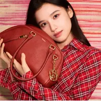 Burberry Luncurkan Koleksi Imlek. dok. Burberry