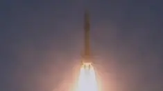 Roket buatan pusat pangkalan luar angkasa Tane Gashima ini membawa misi menempatan satelit Astro-H ke orbit.