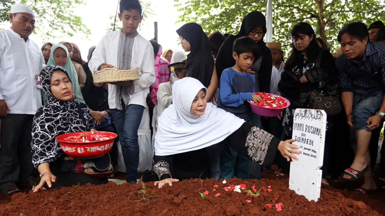 Sering Kirim Lagu untuk Istri, Yanni Libels Suami Romantis