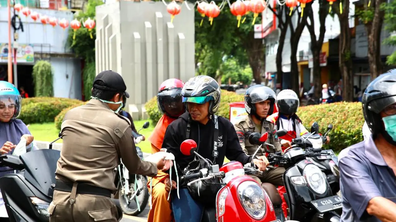 Satgas Covid 19 Banyuwangi Gencar Ajak Warga Gunakan Masker