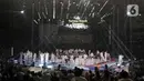 Konser dibuka tepat pada pukul 20.00 WIB dengan medley lagu “Bagaimana” dan “Semoga Nantinya,” dilanjutkan dengan “Merenda Kasih,” “Aku, Dirimu, Dirinya”, dan “Tentang Diriku.” (Liputan6.com/Helmi Fithriansyah)