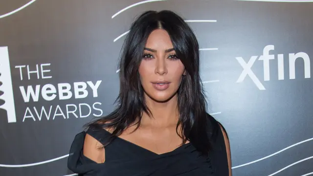 [Bintang] Kim Kardashian