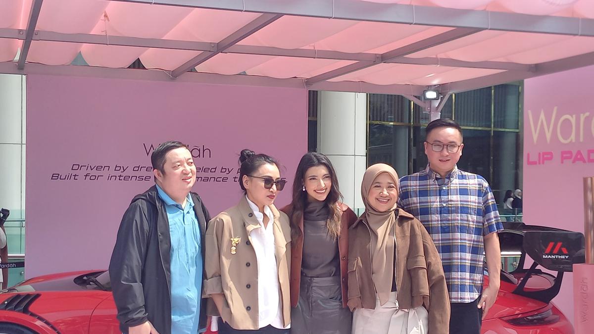 Pesona Amna Al Qubaisi, Pebalap Wanita UEA yang Jadi Wajah Global Wardah Terbaru
