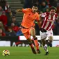 Penampilan Dominic Solanke saat Liverpool menang 3-0 atas Stoke City. (Geoff CADDICK / AFP)