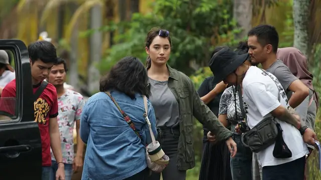 Sempat Trending, Ini 6 Potret Kebersamaan Pemain dari Ghost Writer 1 hingga 2