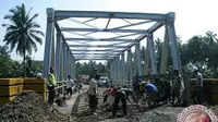 Dalam hal daya saing infrastruktur jalan, Indonesia saat ini berada pada pada posisi 87 dari seluruh negara di dunia. 