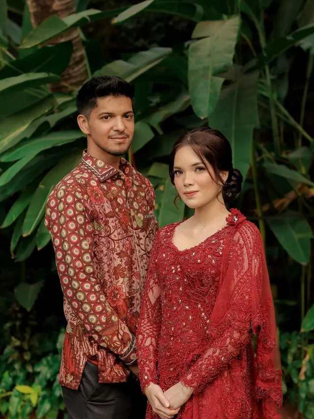 8 Potret Lamaran Yusuf Adik Zaskia dan Shireen Sungkar, Siap Lepas Status Duda