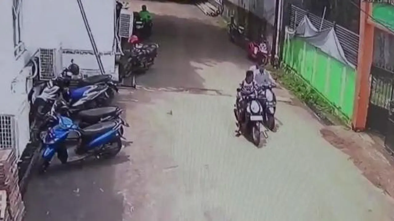 Tiga Pemuda Curi Motor di Masjid Syekh Yusuf Gowa
