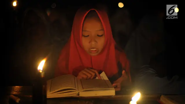 Tadarus Alquran di Tengah Sawah