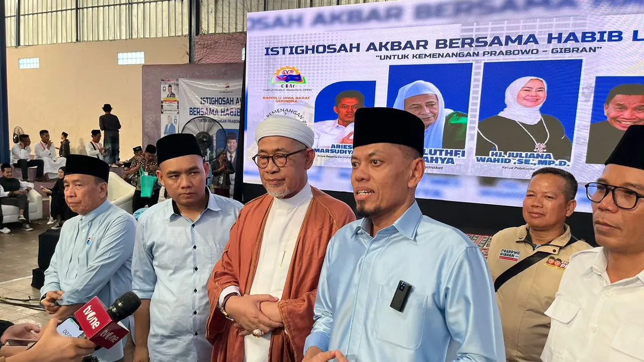 Doa Bersama Santri, Bapilu Gerindra Optimis Prabowo-Gibran Dapat 65 Persen Suara di Jawa Barat