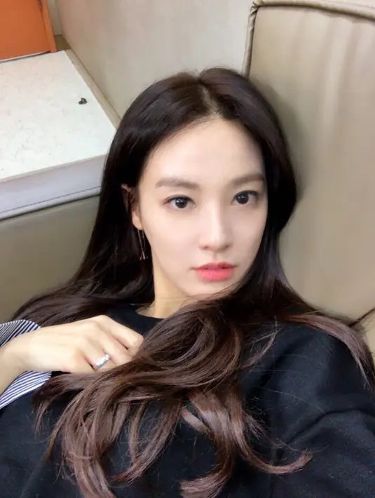 Seperti diketahui, Lee Joo Yeon debut dengan After School pada 2009 dan lulus pada tahun 2015. (Foto: instagram.com/jupppal)