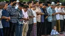 <p>Ada 105 lokasi yang akan menggelar sholat Idul Adha di Surabaya. (JUNI KRISWANTO/AFP)</p>