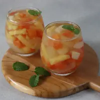 Ilustrasi es buah./Copyright shutterstock.com/g/sri%2Bwidyowati