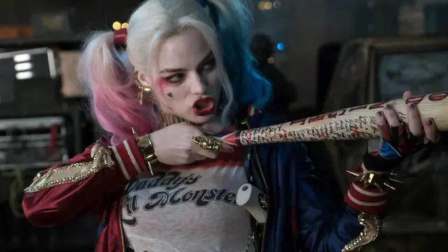 Margot Robbie dalam Suicide Squad