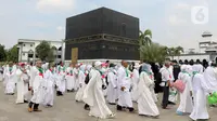 Manasik haji merupakan praktik pelaksanaan ibadah haji sesuai dengan rukun-rukunnya. (Liputan6.com/Herman Zakharia)