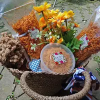 Selama WFH, camilan apa saja yang menjadi favoritmu? (Foto: Vinsensia Dianawanti)