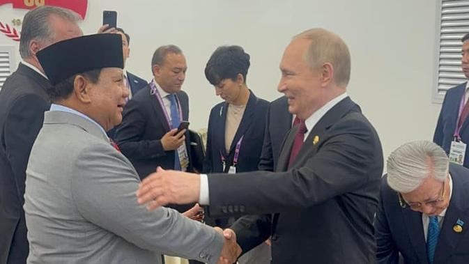 Prabowo Gelar Pertemuan Khusus dengan Putin di China, Bahas Apa?