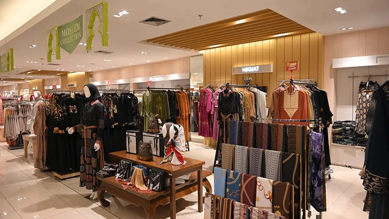 STAR Department Store