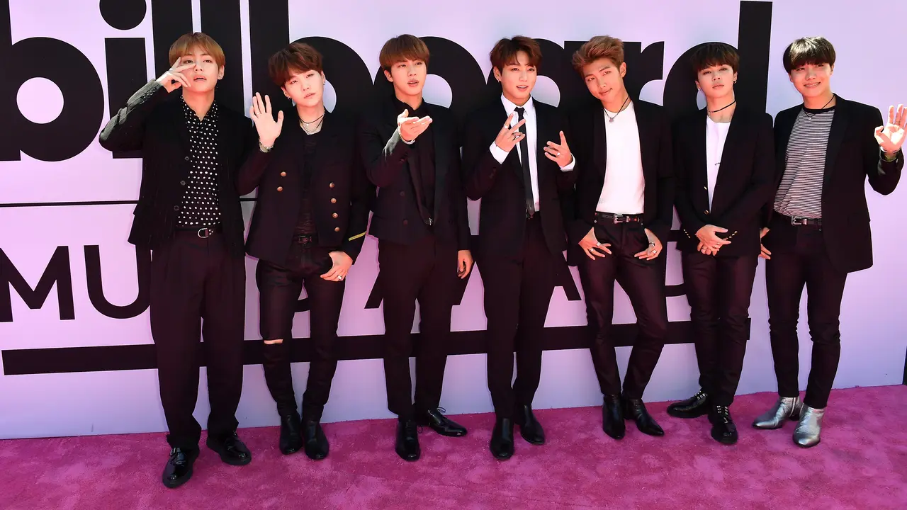 [Bintang] Simak Aksi Keren BTS di Video Dance Not Today