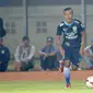 Jajang Sukmara saat membela Persib Bandung di stadion Si Jalak Harupat, Bandung. (24/10/2015). (Bola.com/Nicklas Hanoatubun)