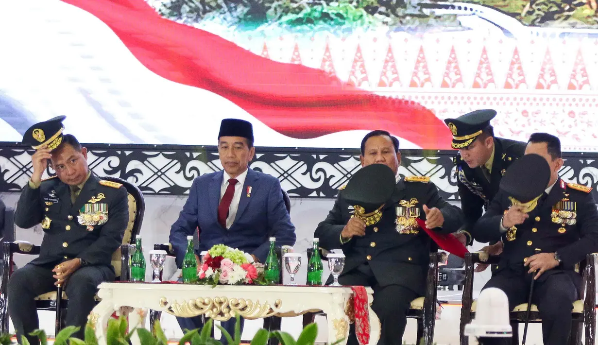 Menurut Presiden Joko Widodo, Indonesia berpeluang besar menjadi negara maju dan keluar dari jebakan middle income. (Liputan6.com/Herman Zakharia)