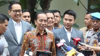 Jokowi mengatakan sudah saatnya membawa tuduhan kepemilikan ijazah yang sudah lama dilayangkan kepadanya ke ranah hukum. (merdeka.com/Arie Basuki)