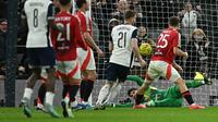 Pertandingan Tottenham Hotspur versus Manchester United di ajang Carabao Cup. (Ben STANSALL / AFP)