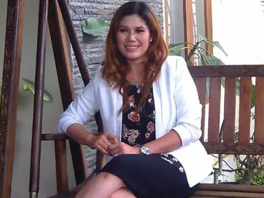 Wina Lia mengatakan bahwa dirinya adalah seorang single parent. Ia punya dua orang anak, satu berusia 21 tahun, sementara seorang lainnya berusia 14 tahun. (Twitter.com)