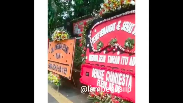 Medina Zein Tersangka, Polda Metro Jaya Kebanjiran Karangan Bunga dari Para Korban. (instagram.com/lambegosiip)