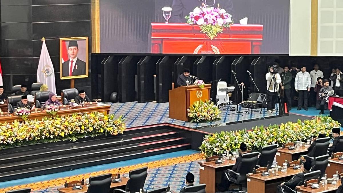 Air Mata Rano Karno di Ulang Tahun Jakarta