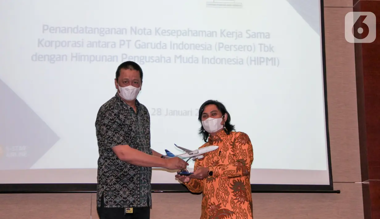 Melalui Nota Kesepahaman, Garuda Indonesia menjadi maskapai utama bagi 50 ribu anggota HIPMI diseluruh Indonesia untuk perjalanan dinas maupun non dinas. Kerjasama tersebut meliputi penerbangan berjadwal, charter, serta penerbangan cargo domestik maupun internasional. (Liputan6.com/HO/Wedi)