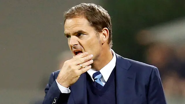 Pelatih Inter Milan Frank de Boer (REUTERS/Alessandro Garofalo)
