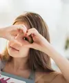 Membangun citra tubuh positif sejak dini adalah fondasi kesehatan mental anak yang kuat. [Dok/Pexels.com/Elina Fairytale].